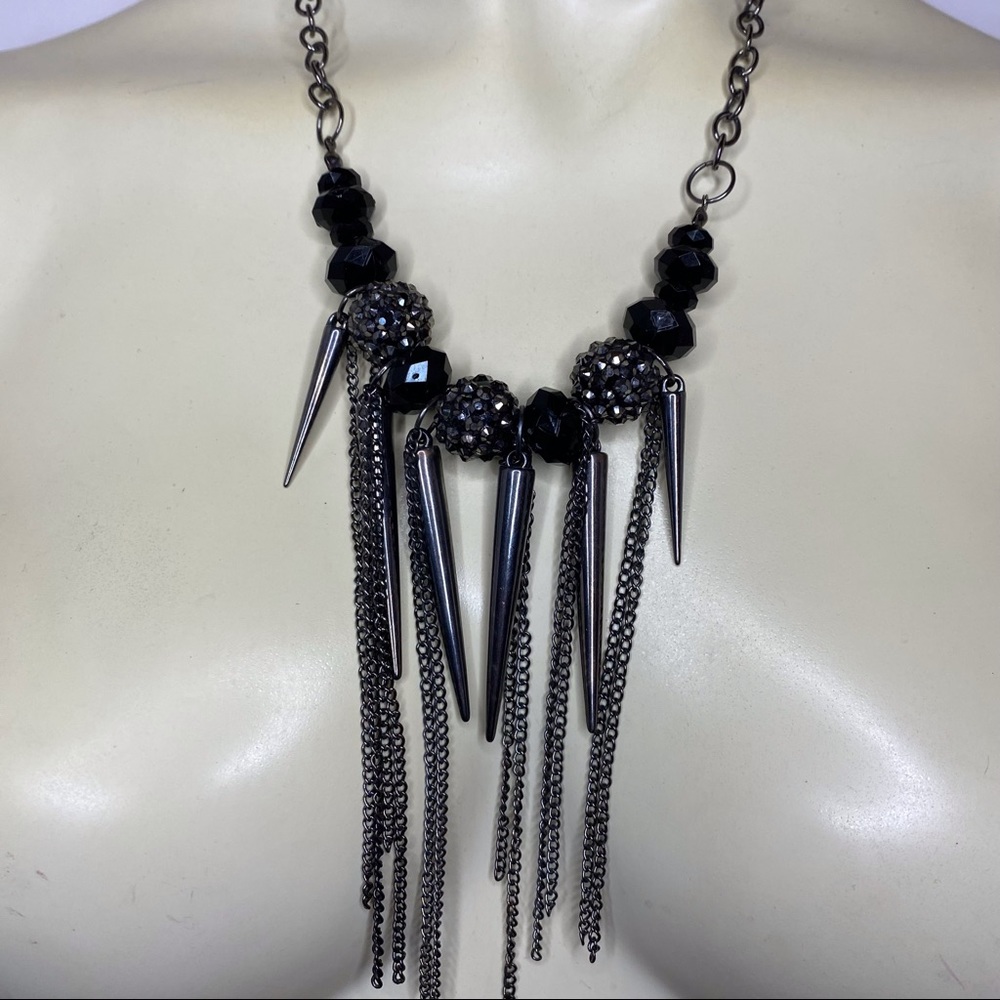❌ SOLD ❌ nordstrom black spike crystal necklace - Picture 2 of 6